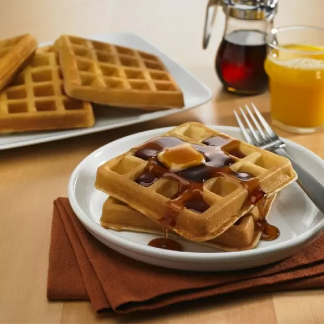 Cómo hacer WAFFLES con HARINA de HOT CAKES - Receta fácil y deliciosa