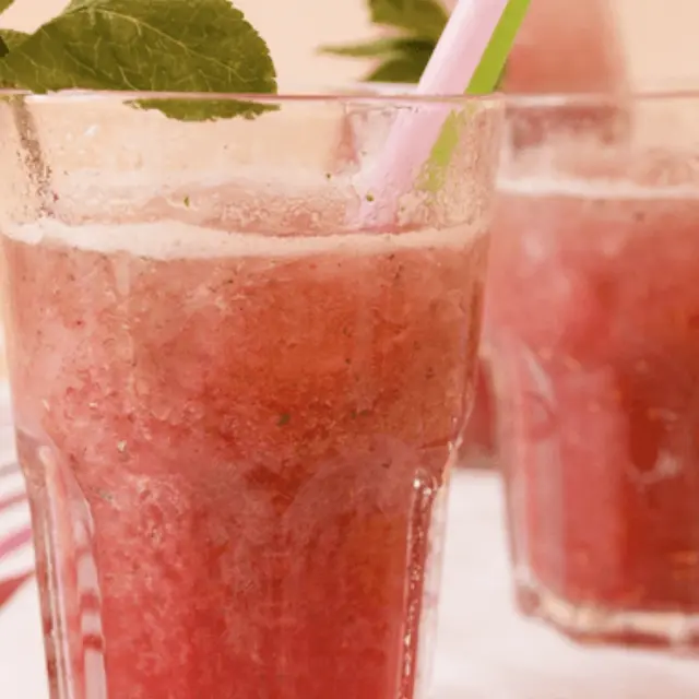 Raspberry and Mint Raspado