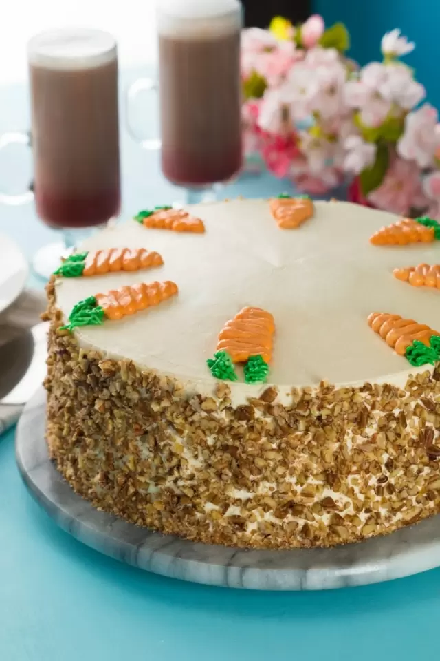 Carrot Cake with Cream Cheese Bitumen