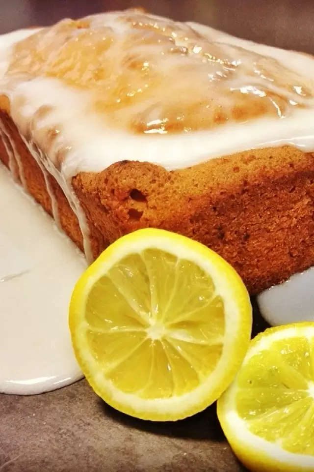 Panqué de Yoghurt con Betún de Limón