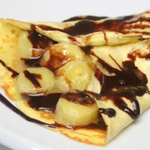 Crepes de Leite Condensado e Banana