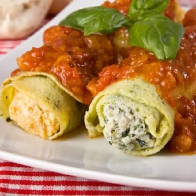 Cheese Stuffed Cannelloni with Tomato Sauce