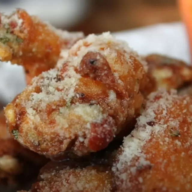 Wings to the Parmesan