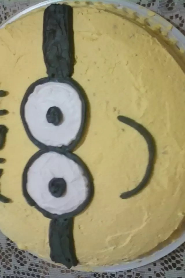 Minions Cake - 1116 – Cakes and Memories Bakeshop