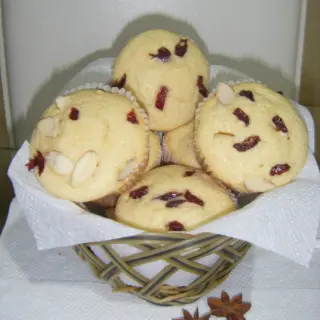 Muffins Deliciosos de Arando com Amêndoa