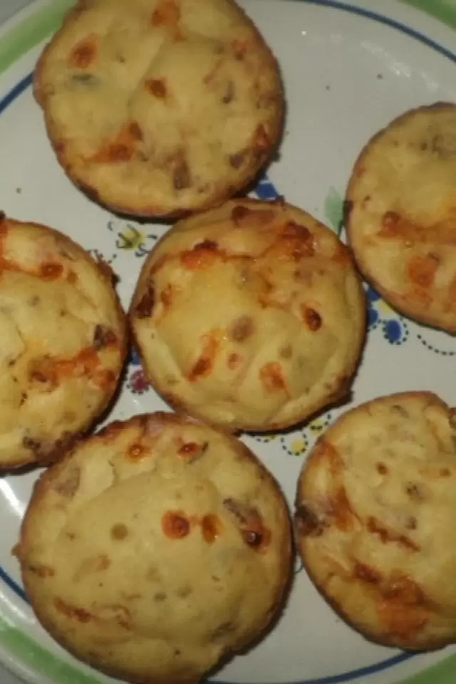 Muffins de Queso con Tocino