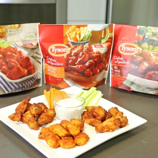 Wings and Boneless with Cilantro Dip