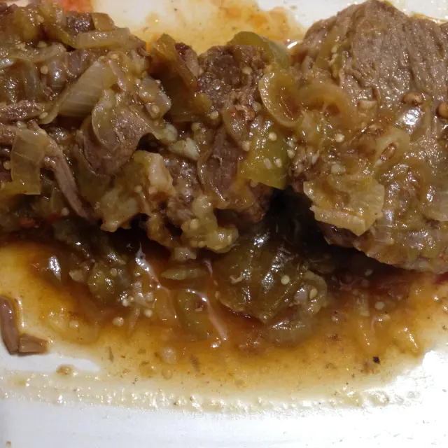 Beef in Tomato Sauce