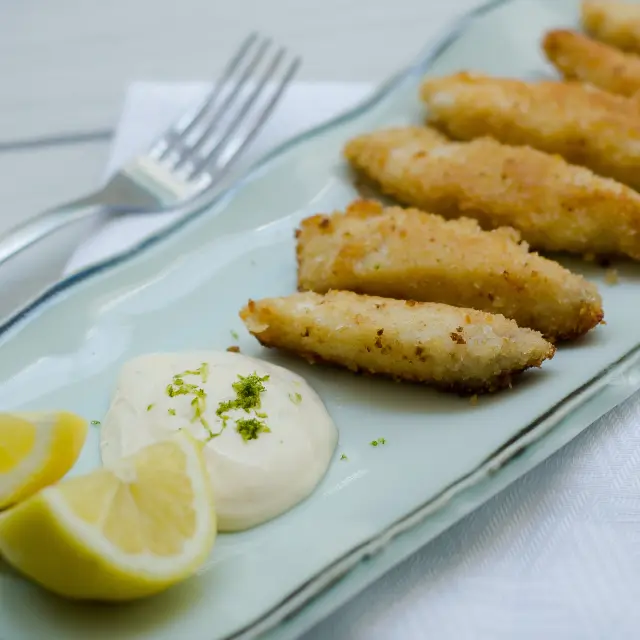 Fish Fingers with Lemon Sauce