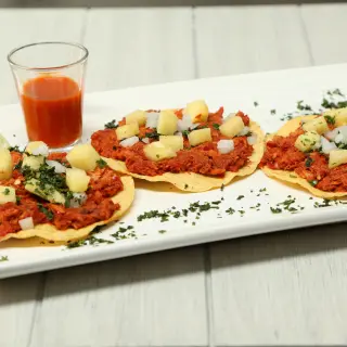 Tostadas de Atum ao Pastor