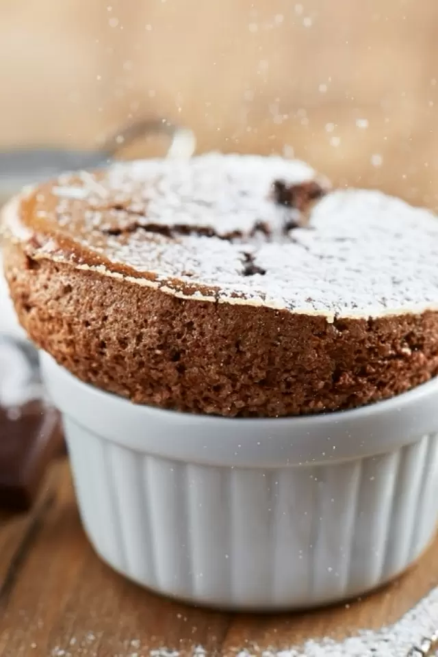Easy chocolate molten cakes recipe | BBC Good Food