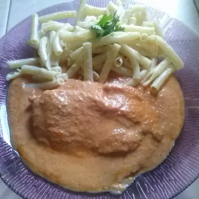 Filetes de Pollo en Crema de Chipotle