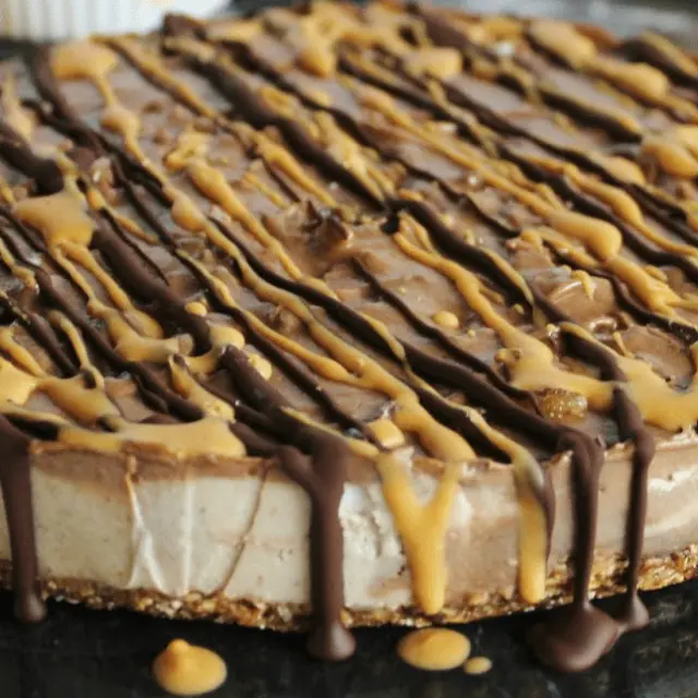 Cold Walnut Pie