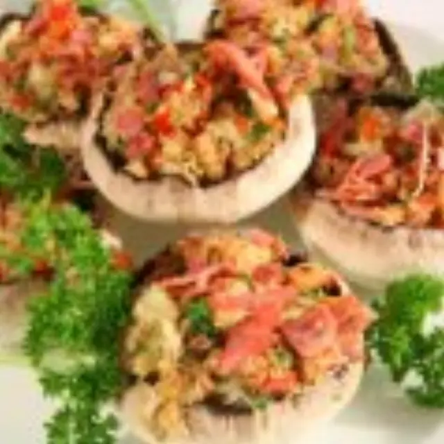 Cogumelos Recheados com Tomate e Queijo