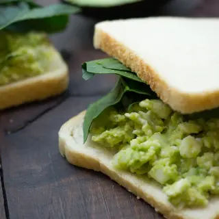 Spinach and Egg White Sandwich