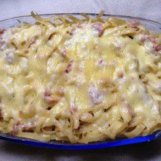 Fettuccine with Four Cheeses and Tuna