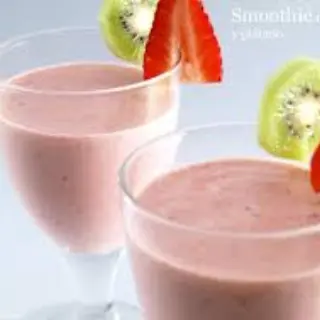 Smoothie de Morango com Kiwi