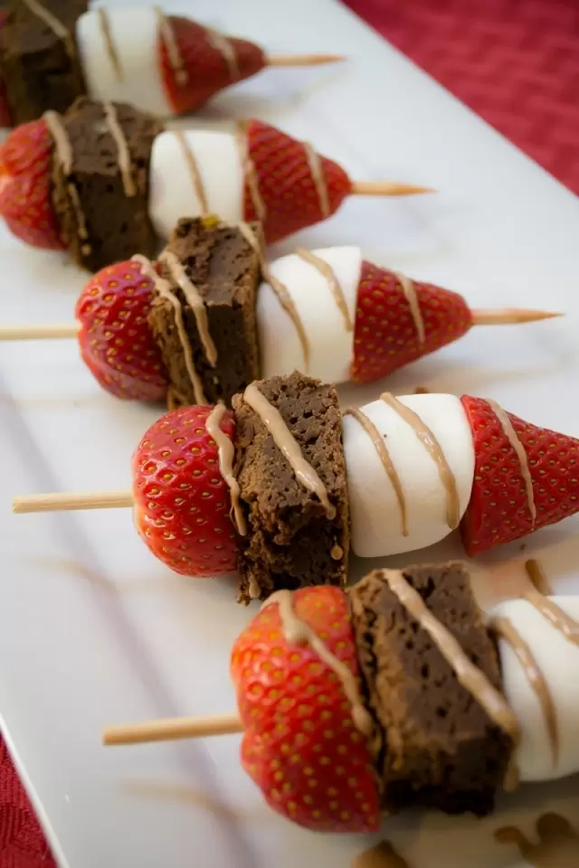 brochetas de bombon para san valentin 