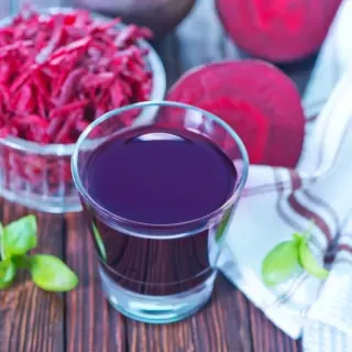 Suco de Beterraba, Cenoura e Aipo