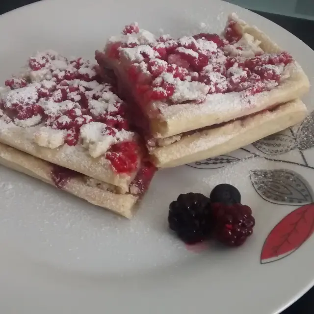 Folhado de Amêndoas com Framboesas