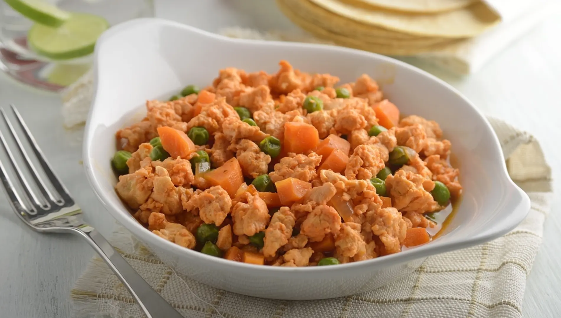 Picadillo De Pollo Práctico<script async src=