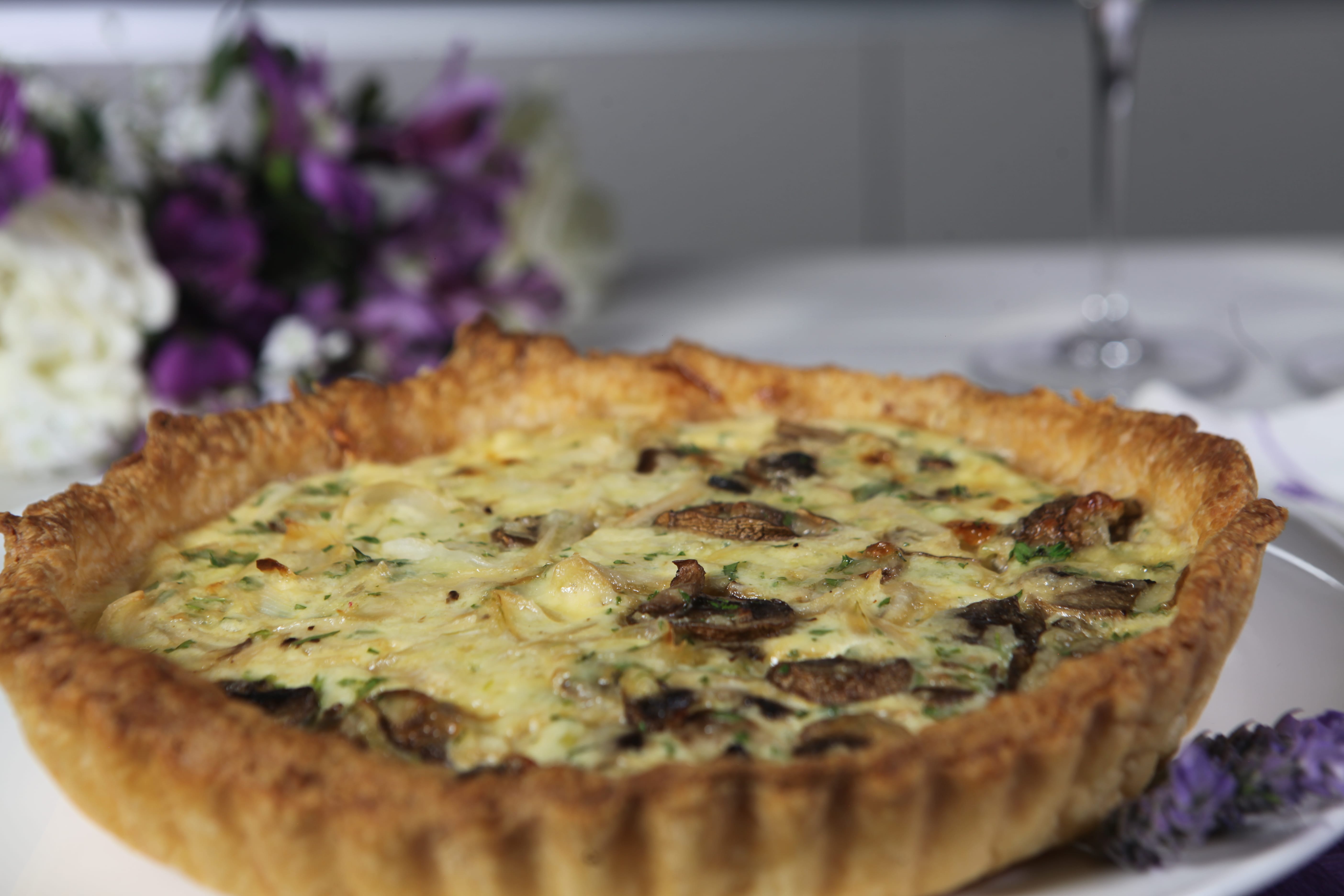 Quiche de Hongos con Queso Gruyere