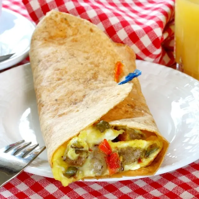 Egg Tacos with Poblano Strips, Mushroom, and Tomato