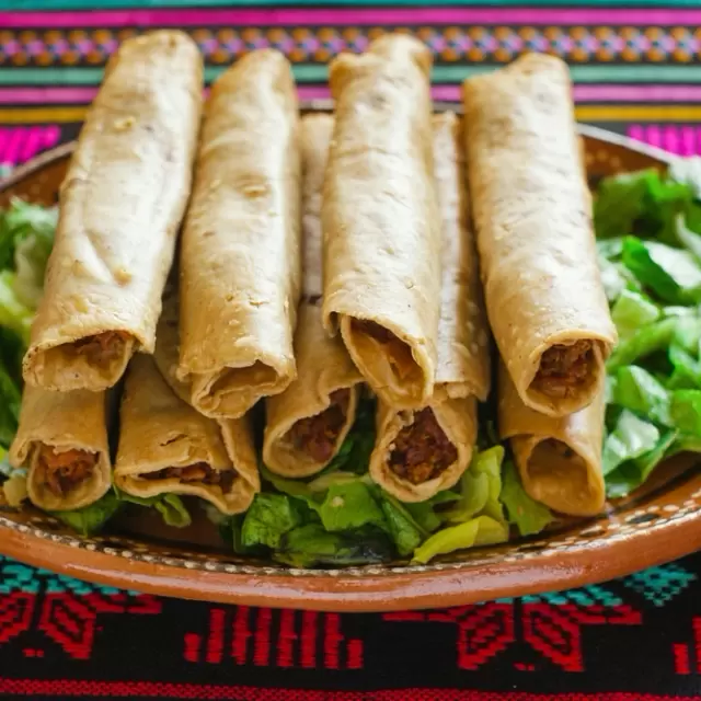 Flautas de Pollo