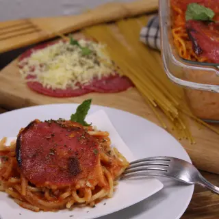 Espaguete à Pizza
