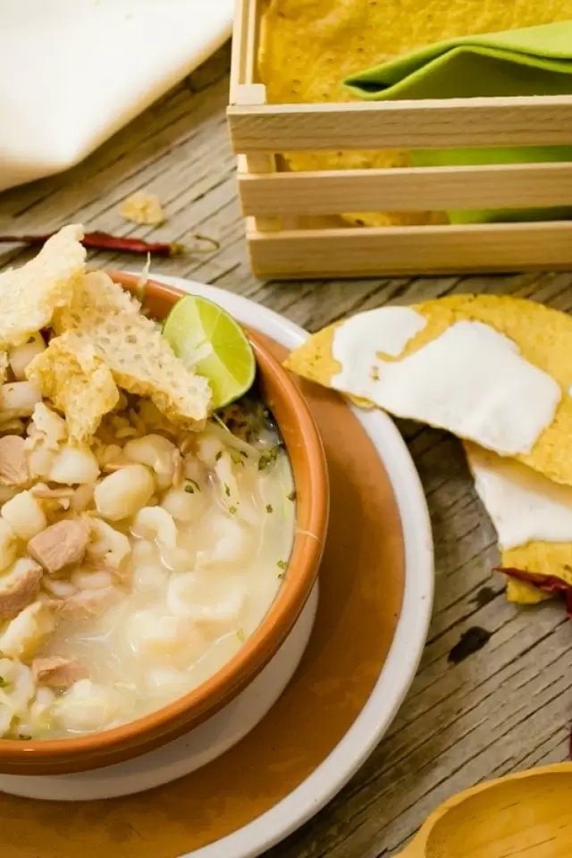 Pozole Blanco de Guerrero