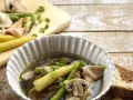 Caldo de Frango, Cogumelos e Vegetais