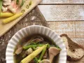 Caldo de Frango, Cogumelos e Vegetais