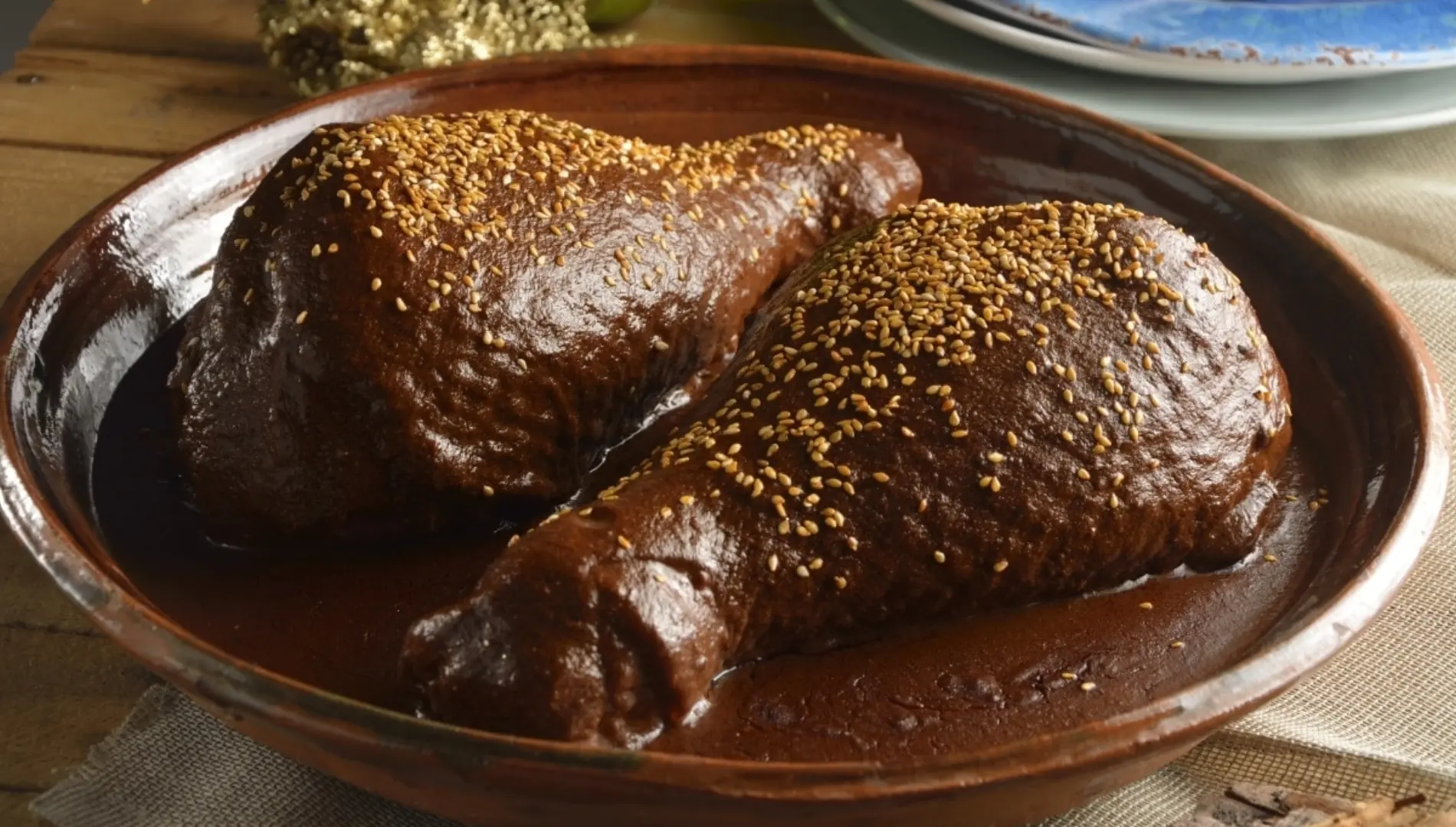Mole Con Guajolote Tradicional