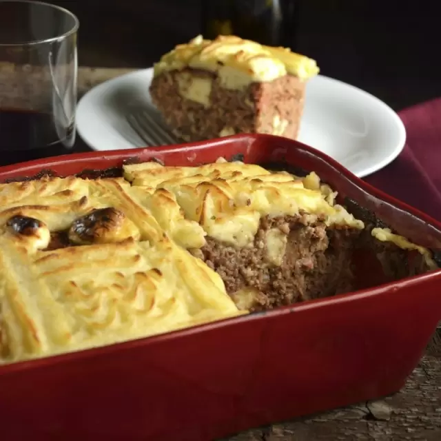 Pastel de Carne con Puré de Papa