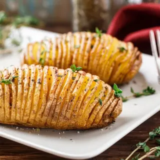 Garlic and Parsley Roasted Potatoes
