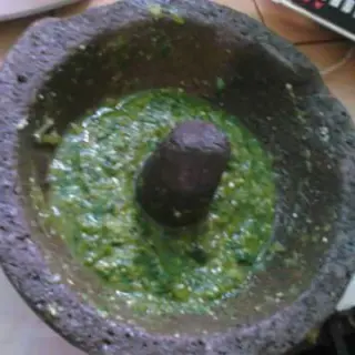 Salsa verde de molcajete