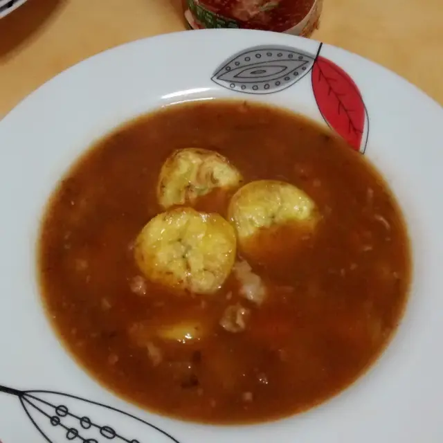 Sopa de Lentilhas com Banana-da-Terra