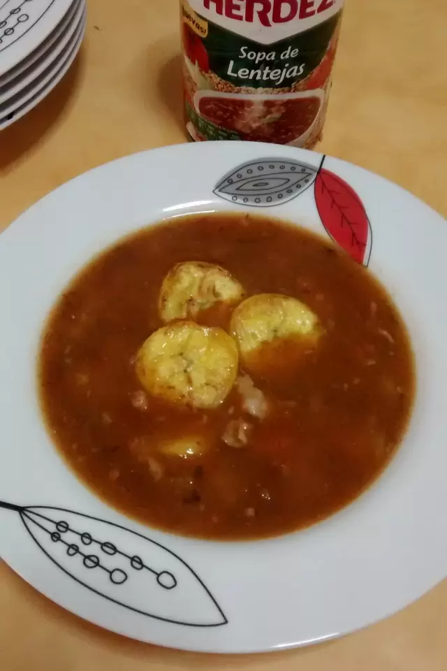 Sopa de Lentejas con Plátano Macho