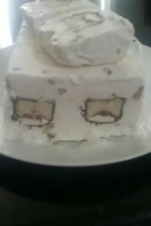 Gansito Cake with Vanilla Ice Cream