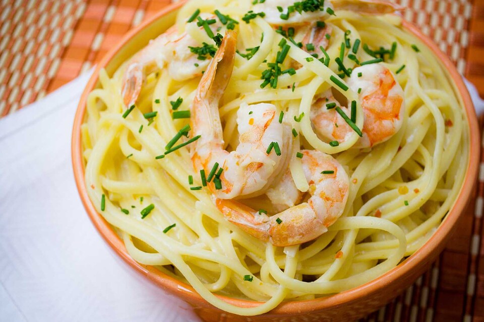 Spaghetti Blanco Con Camarones 2984