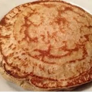 Hot Cakes de Aveia, Banana e Geleia