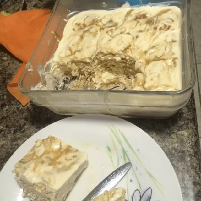 Carlota de Limón con Queso Crema