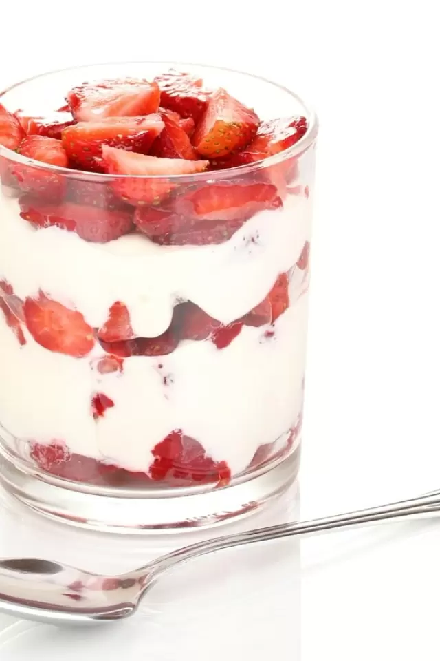 Fresas con Crema y Lecherita