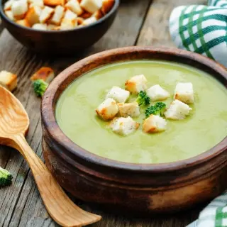 Sopa de Brócolis Desintoxicante