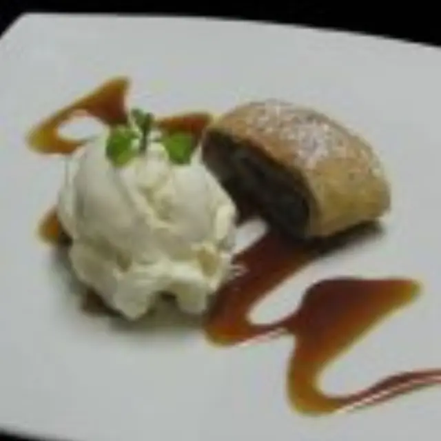 Spiced Apple Strudel