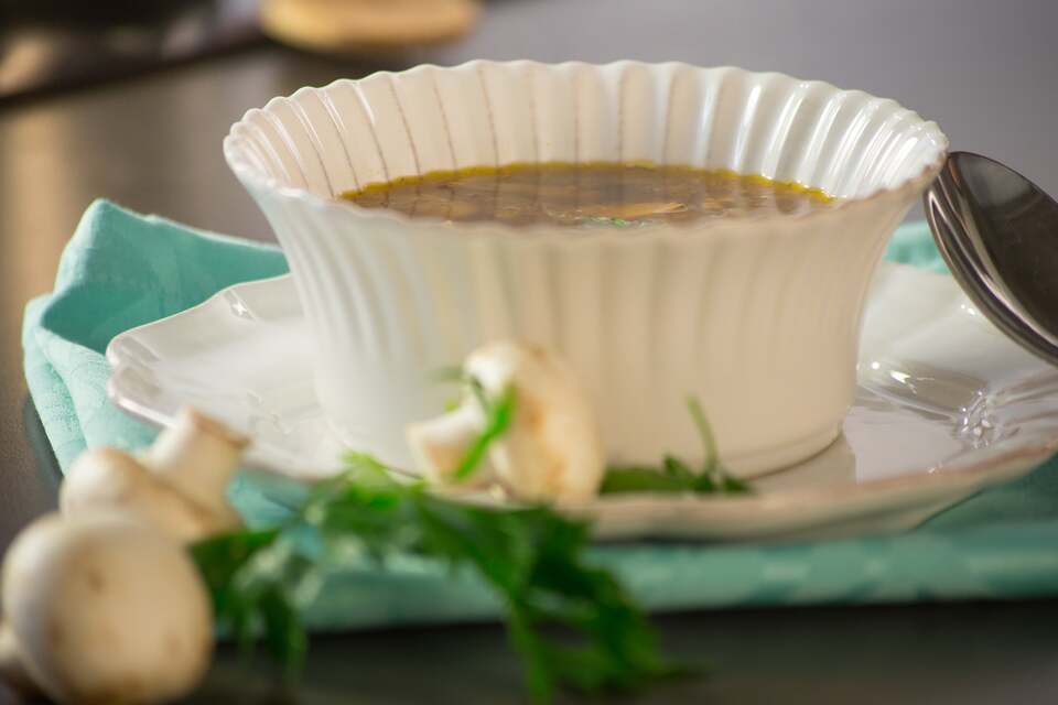 Sopa de Hongos con Elote