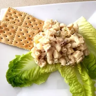Salada de Mar e Massa com Maionese Caseira