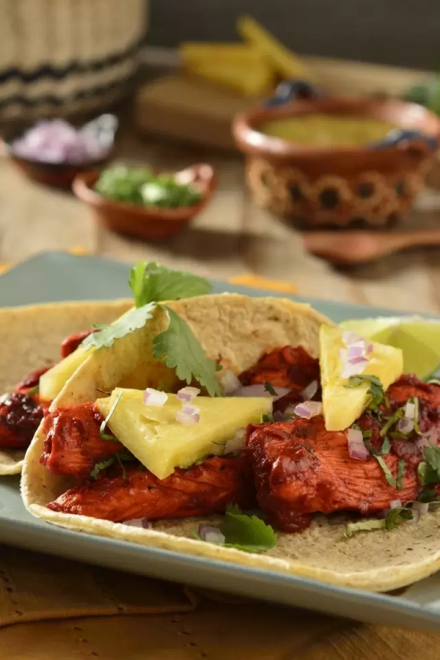 Tacos de Pollo al Pastor