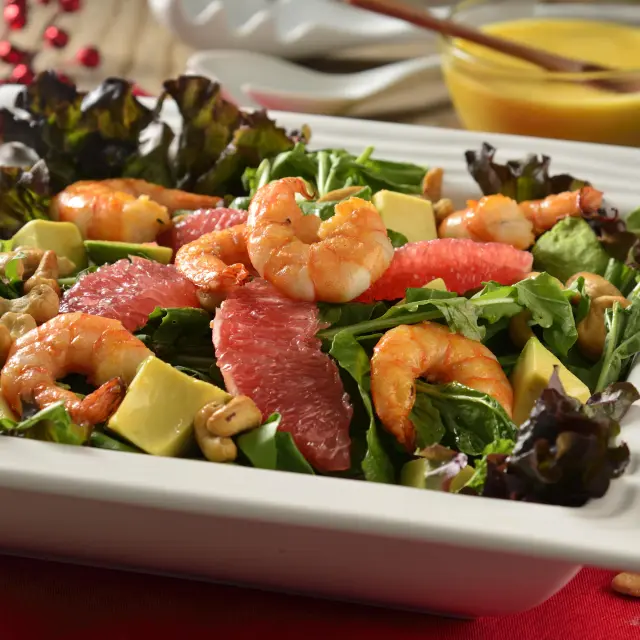 Salada de Cítricos e Abacate com Castanhas de Caju