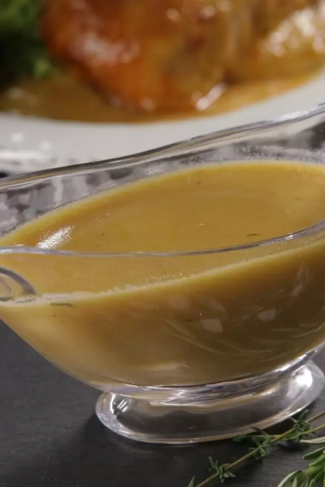 Easy Turkey Gravy